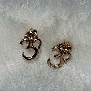 NIB Gold Vermeil 925 Citrine Stud Ohm Earrings
